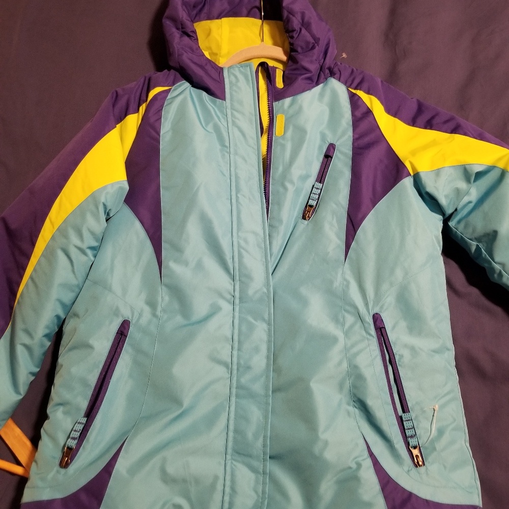 Girls champion coat. Size 14/16